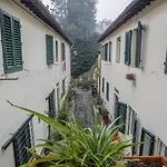 La Casita De El Malo - Sweet Dreams In Florence